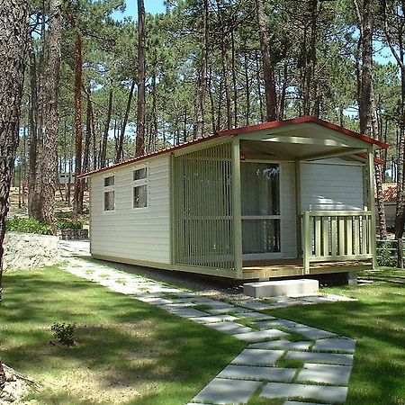Готель Orbitur Valado Bungalows Caravan Park Назаре Екстер'єр фото